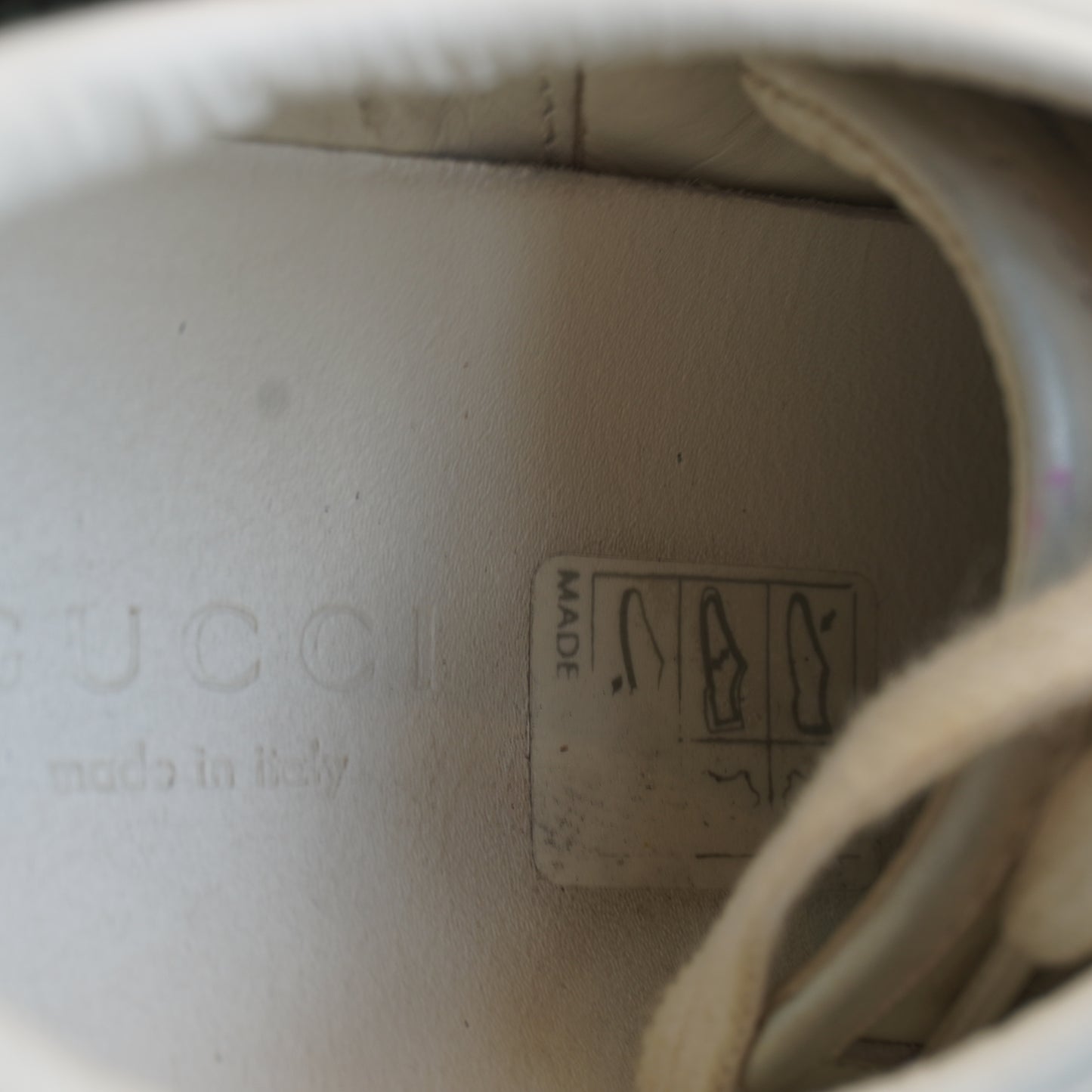 Gucci Ace Embroidered Floral size 36