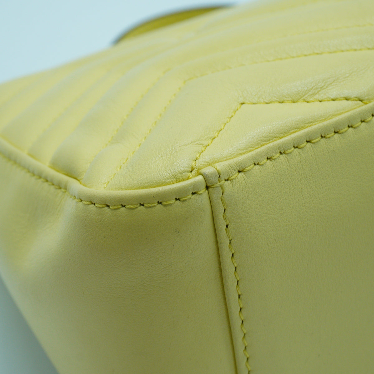 Gucci GG Marmont Small Metalasse Bright Yellow SHW