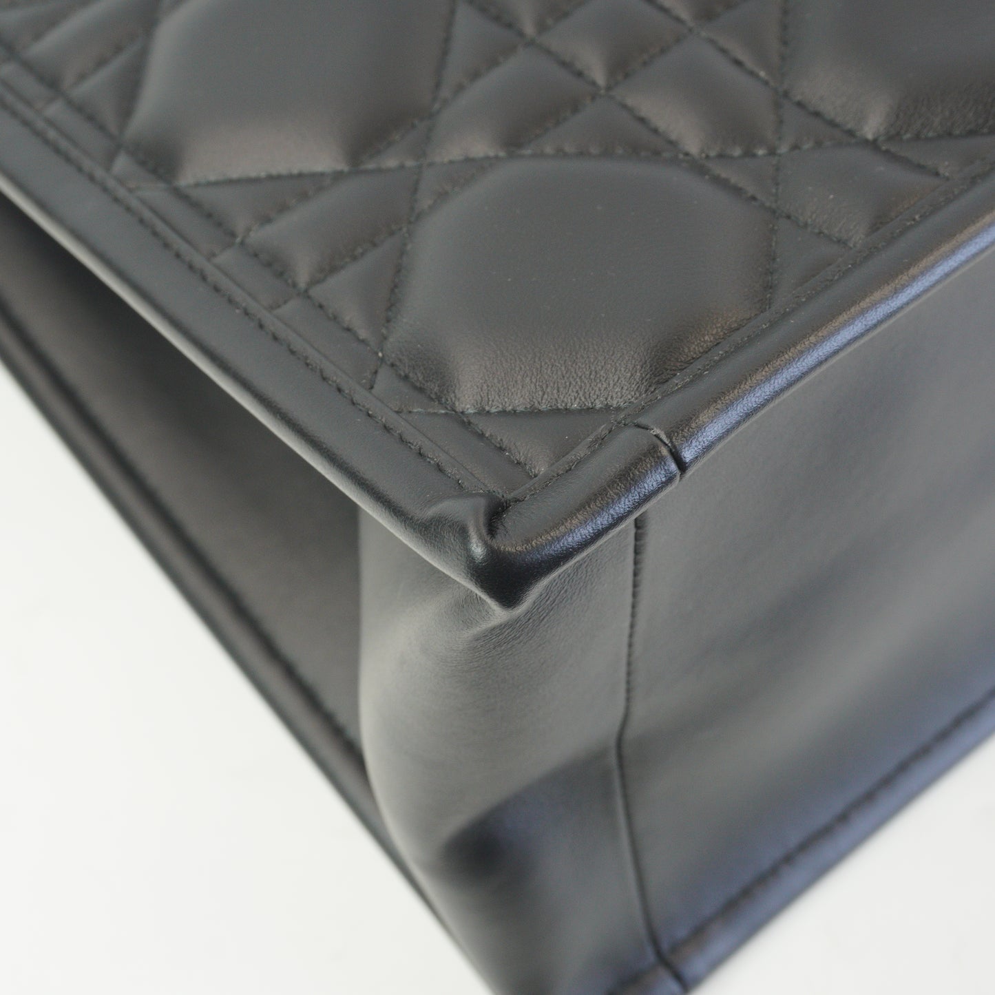 Dior	Tote Black GHW Large