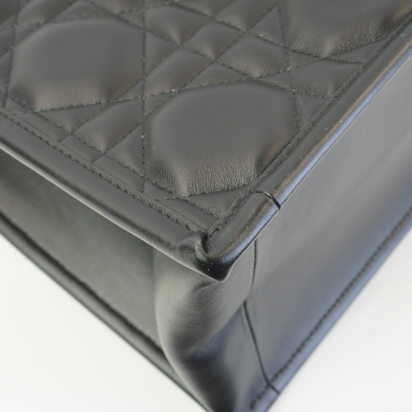Dior	Tote Black GHW Large