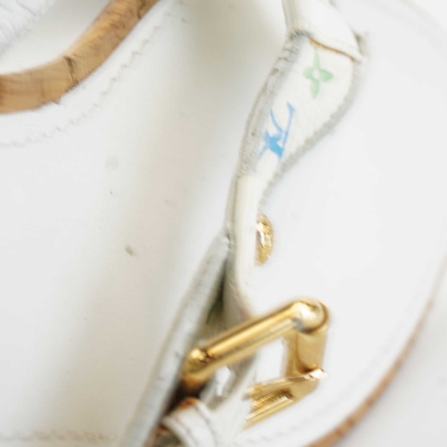 Louis Vuitton	Murakami slipper size.37