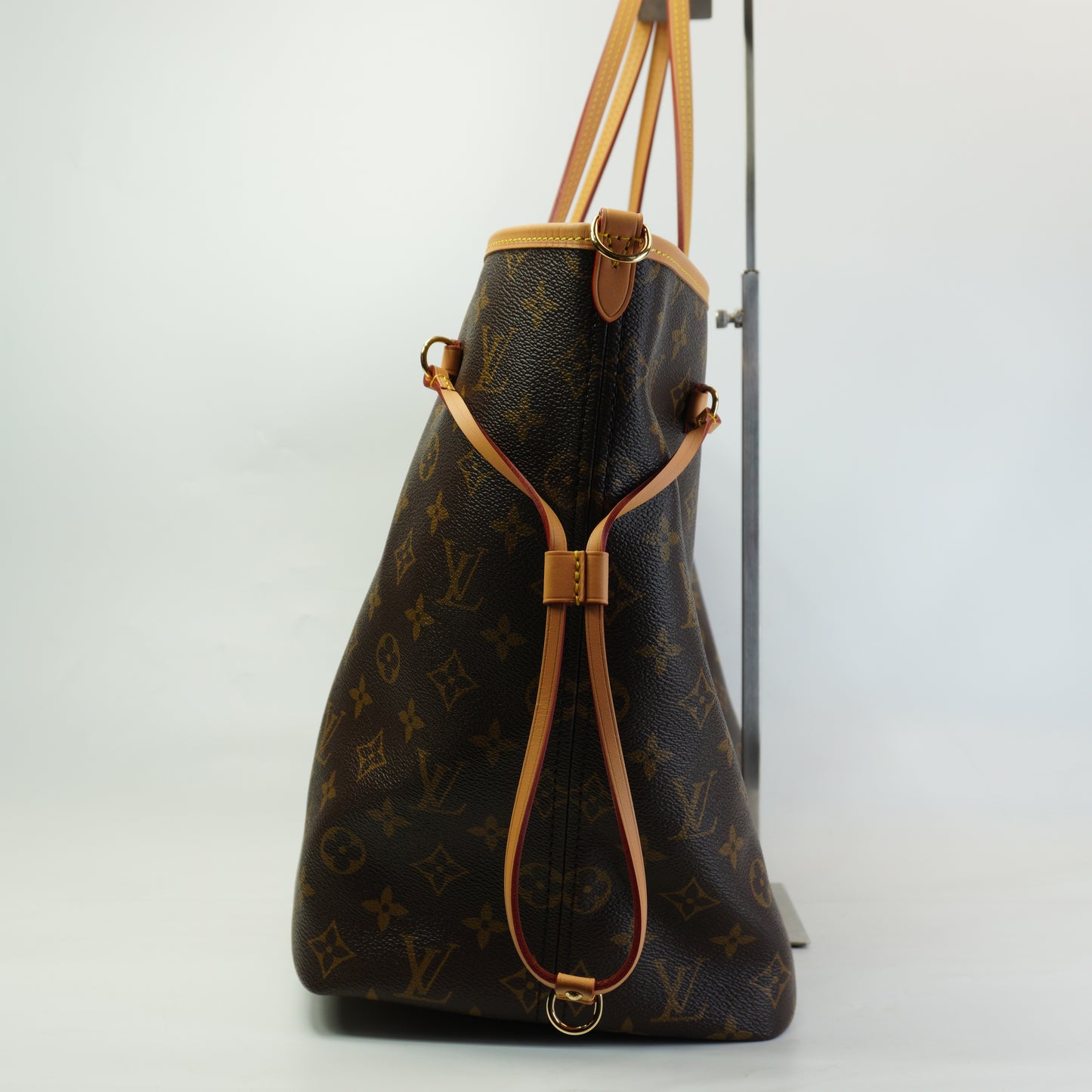 Louis Vuitton	Neverfull Monogram GM Inside Out GHW