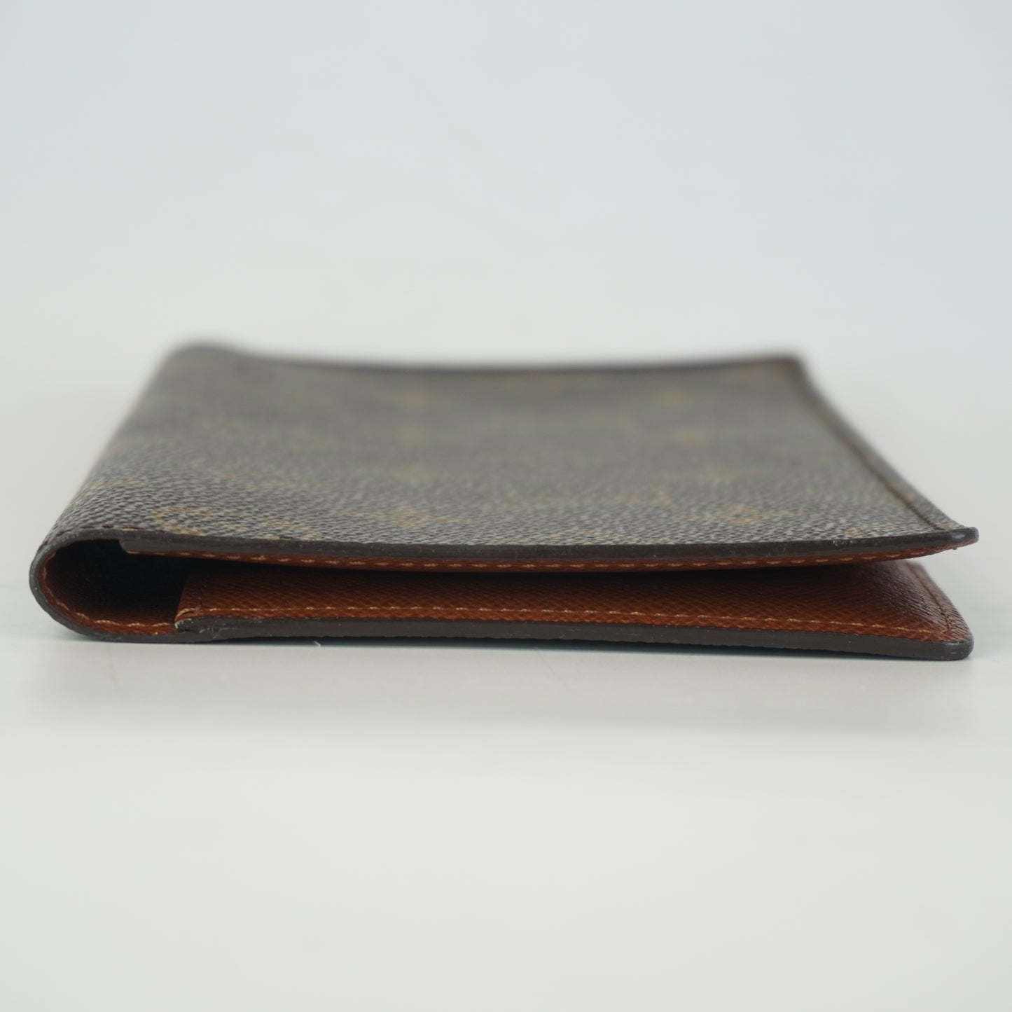 Louis Vuitton	Bifold Wallet Mono