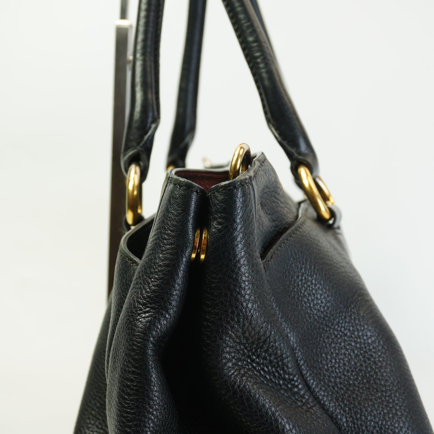 Prada	Vitello Daino Calfskin Leather Shopping Tote Handbag Large GHW