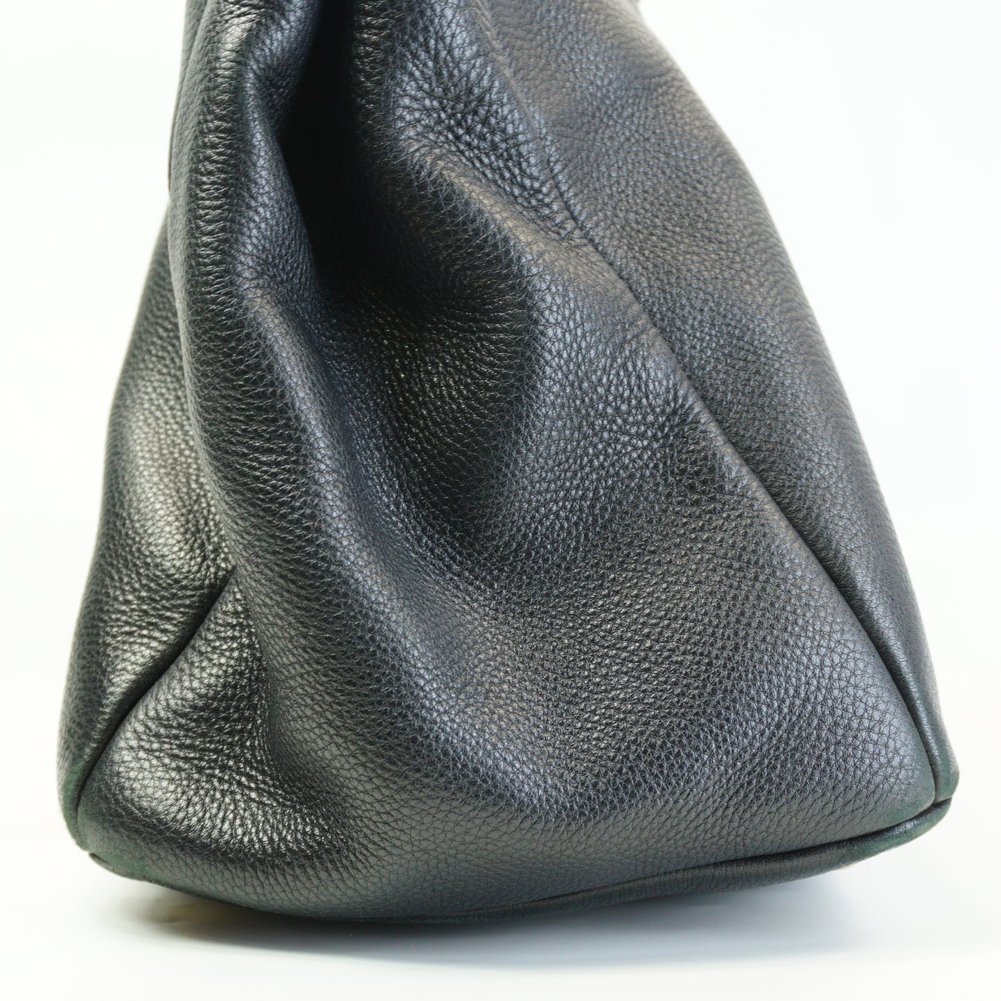 Prada	Vitello Daino Calfskin Leather Shopping Tote Handbag Large GHW