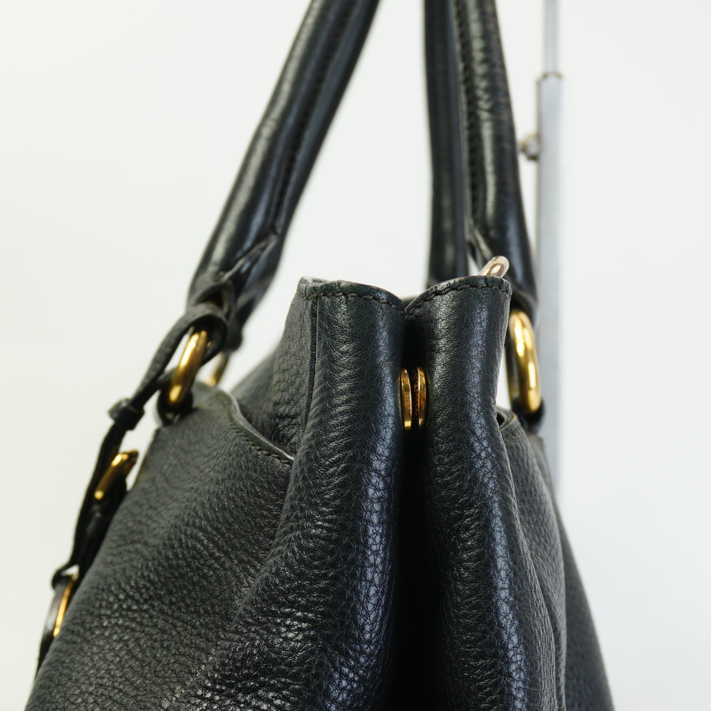 Prada	Vitello Daino Calfskin Leather Shopping Tote Handbag Large GHW