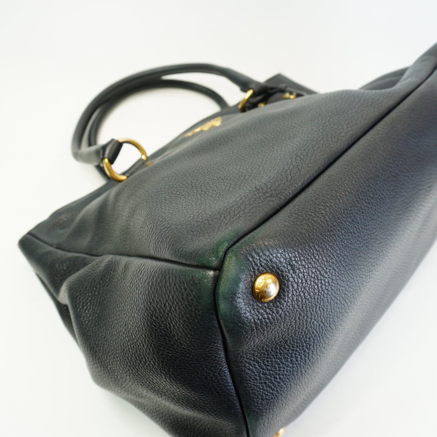 Prada	Vitello Daino Calfskin Leather Shopping Tote Handbag Large GHW