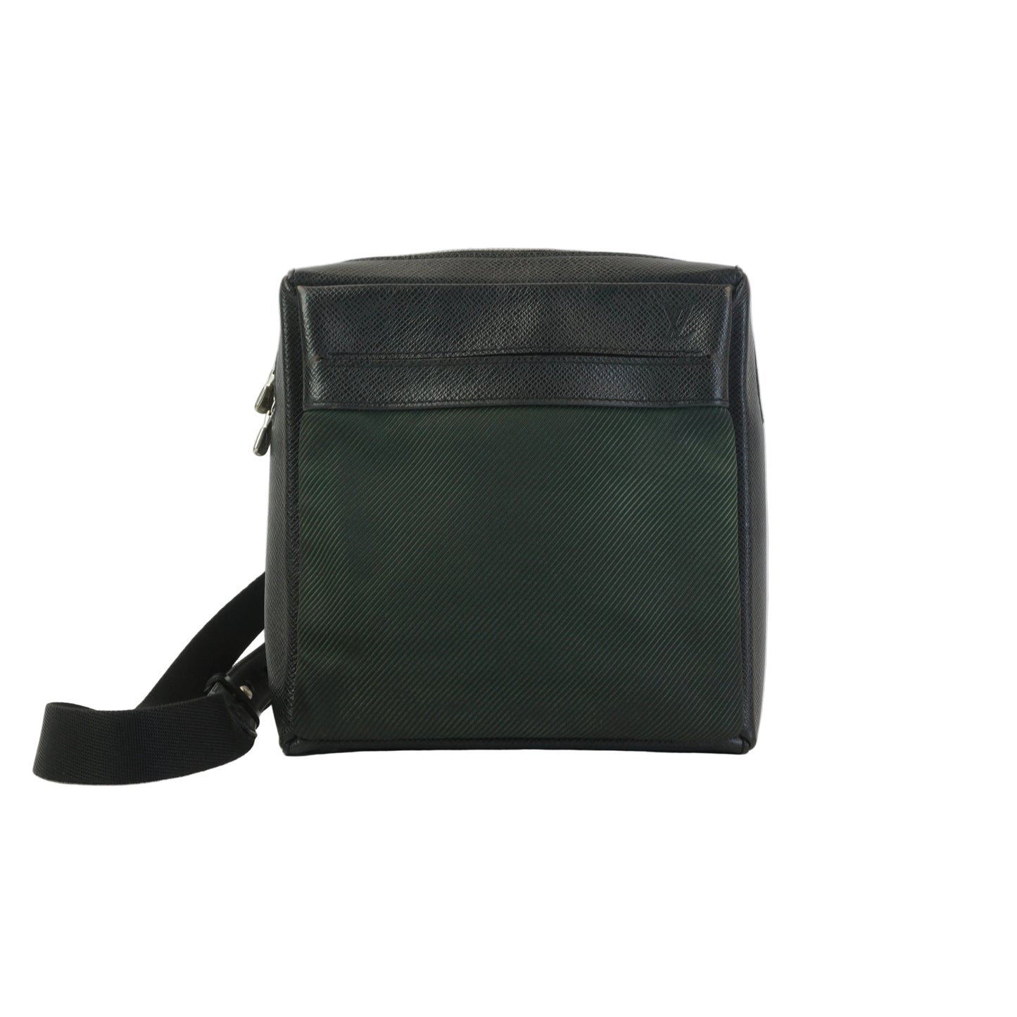 Louis Vuitton	Taiga Sayan shoulder bag SHW Small