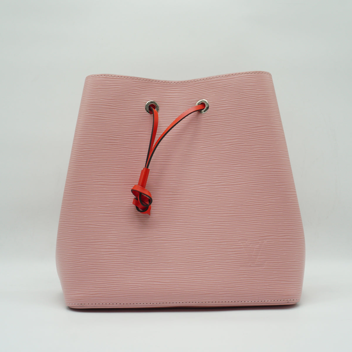 Louis Vuitton	Neo Noe Bucket Epi Pink Medium SHW