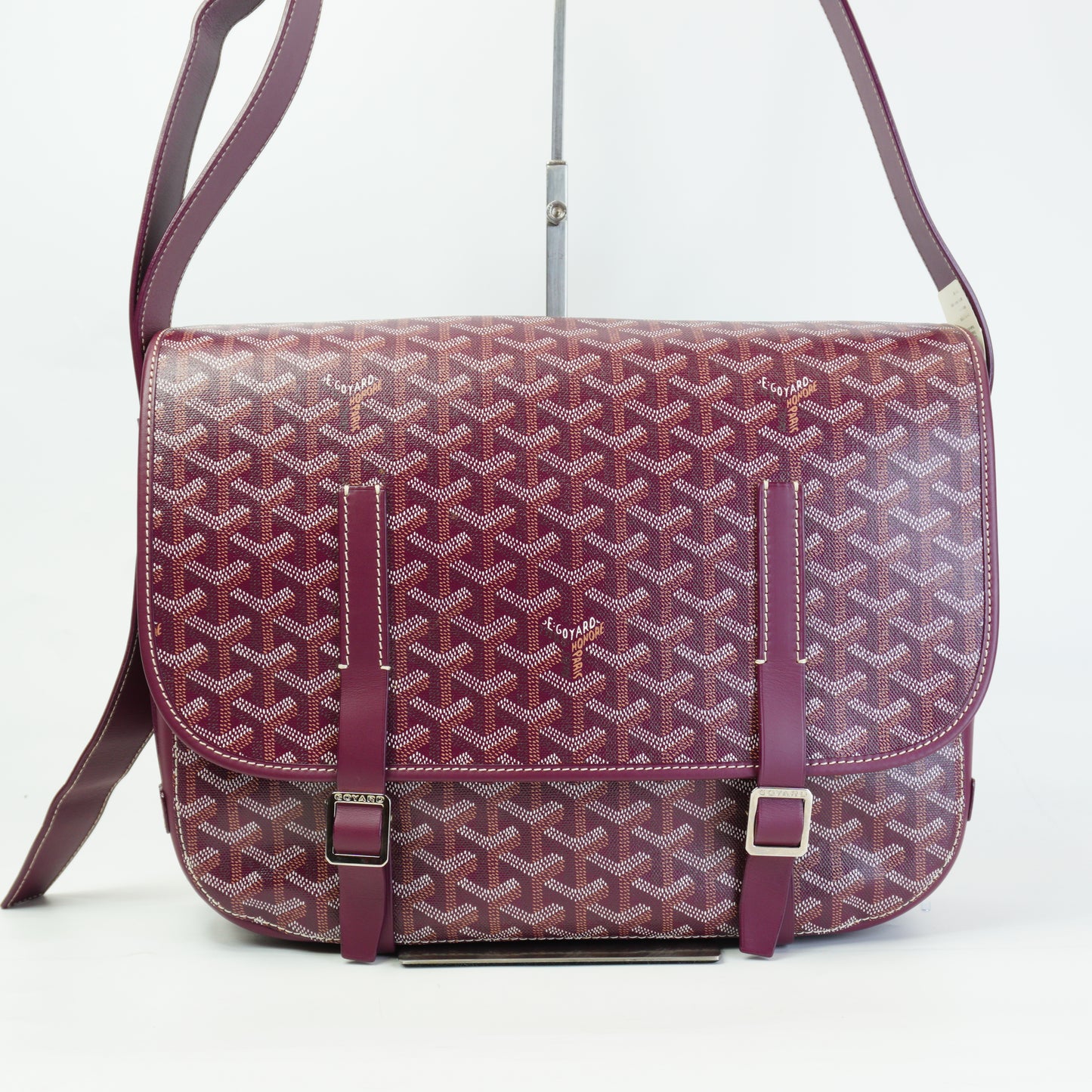 Goyard	Belveere Messenger Bag Burgundy Medium SHW