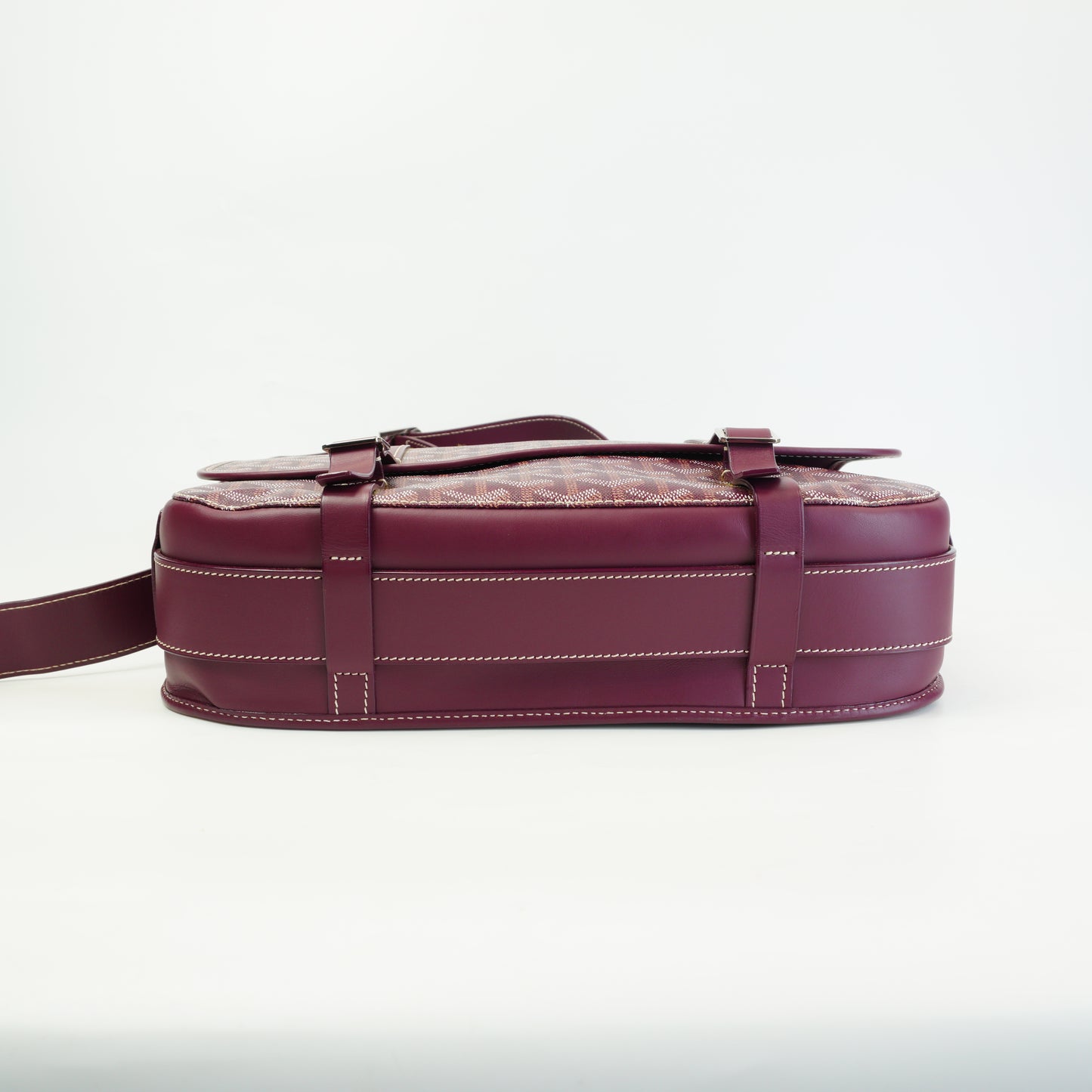 Goyard	Belveere Messenger Bag Burgundy Medium SHW