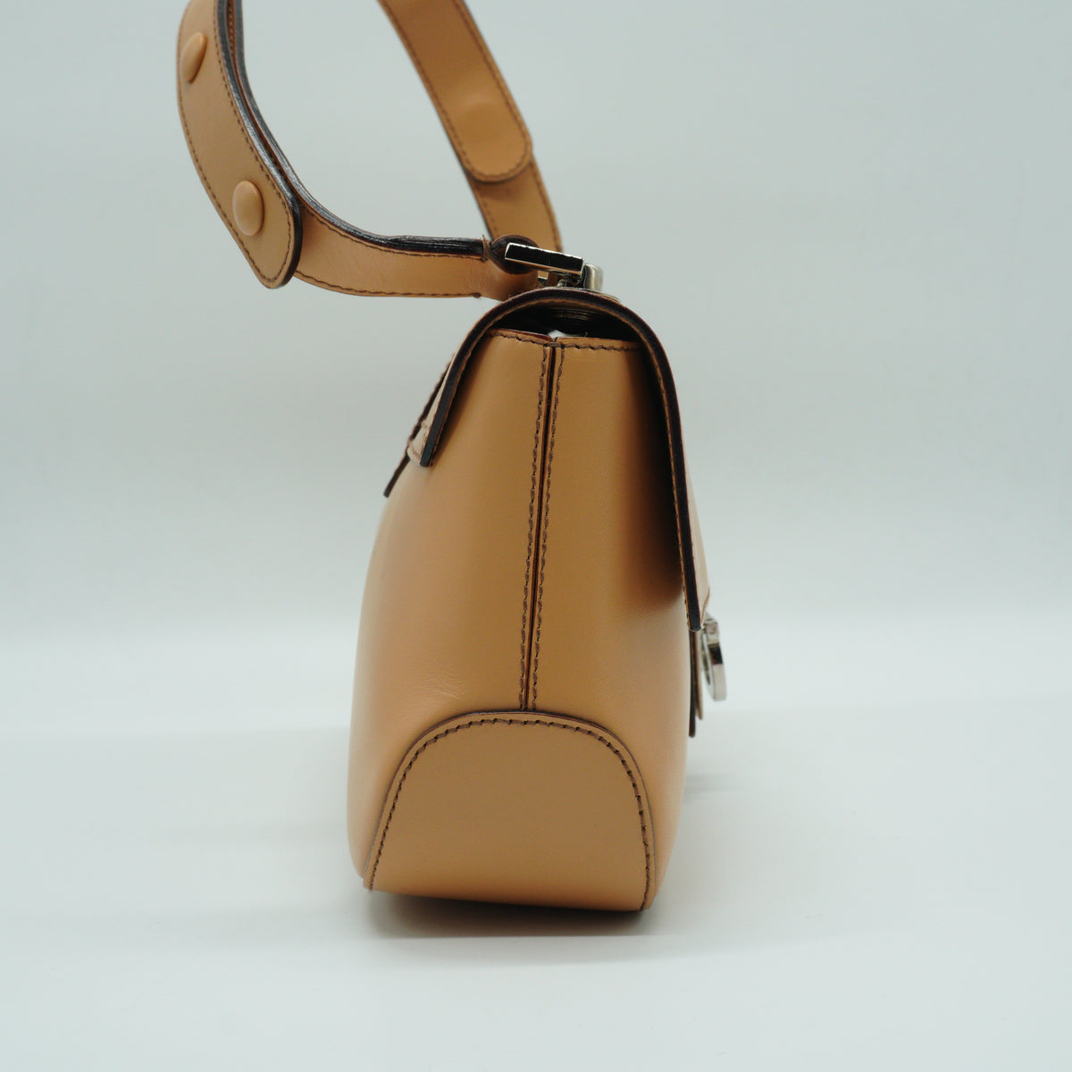 Salvatore Ferragamo	Gacini Leather Shoulder Bag Small Beige GHW