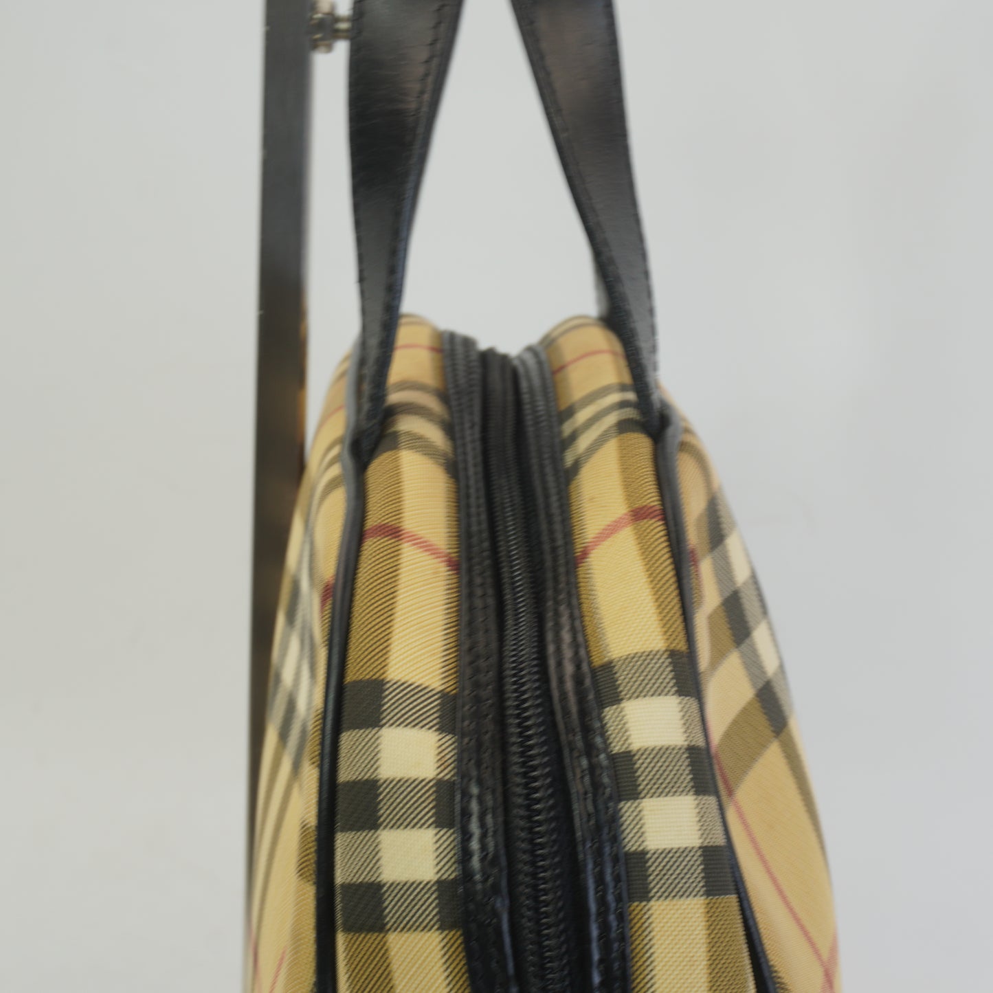 Burberry	Nova Check Tote SHW Medium