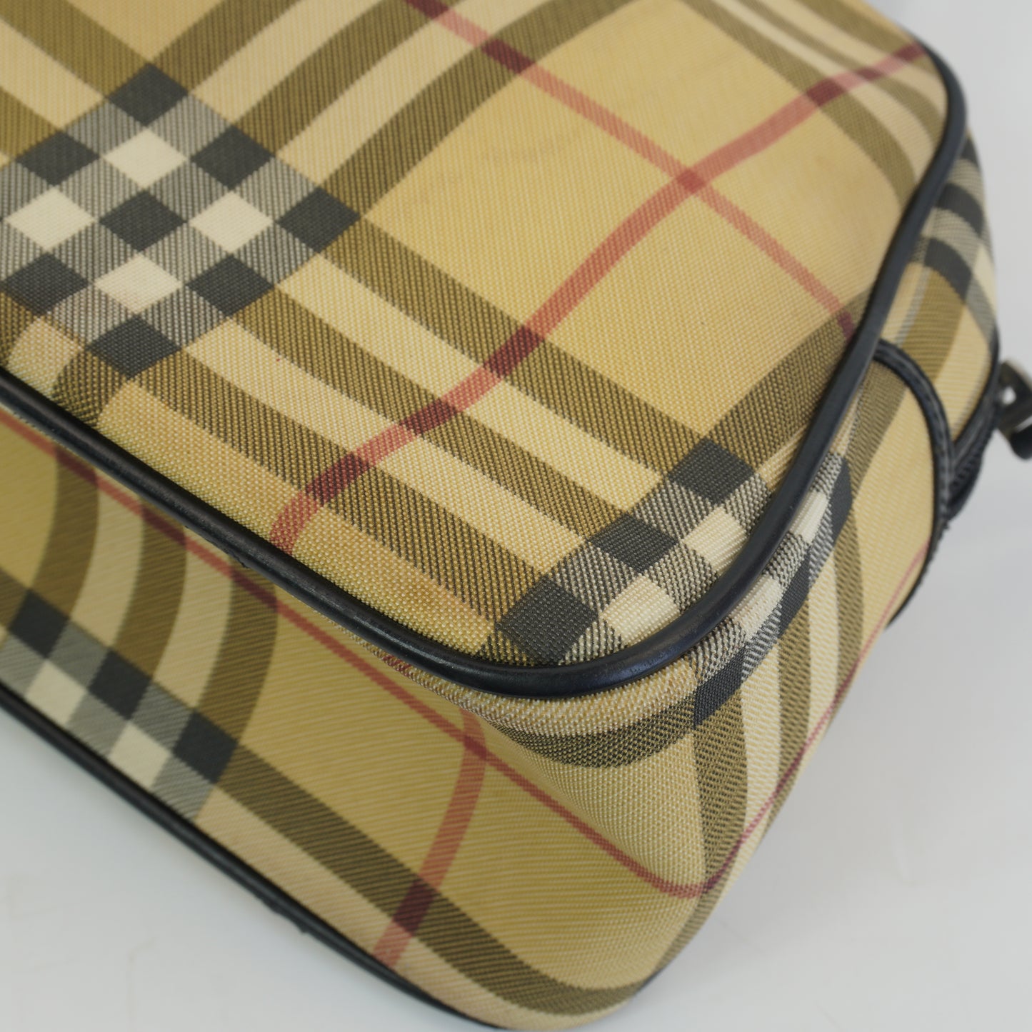 Burberry	Nova Check Tote SHW Medium