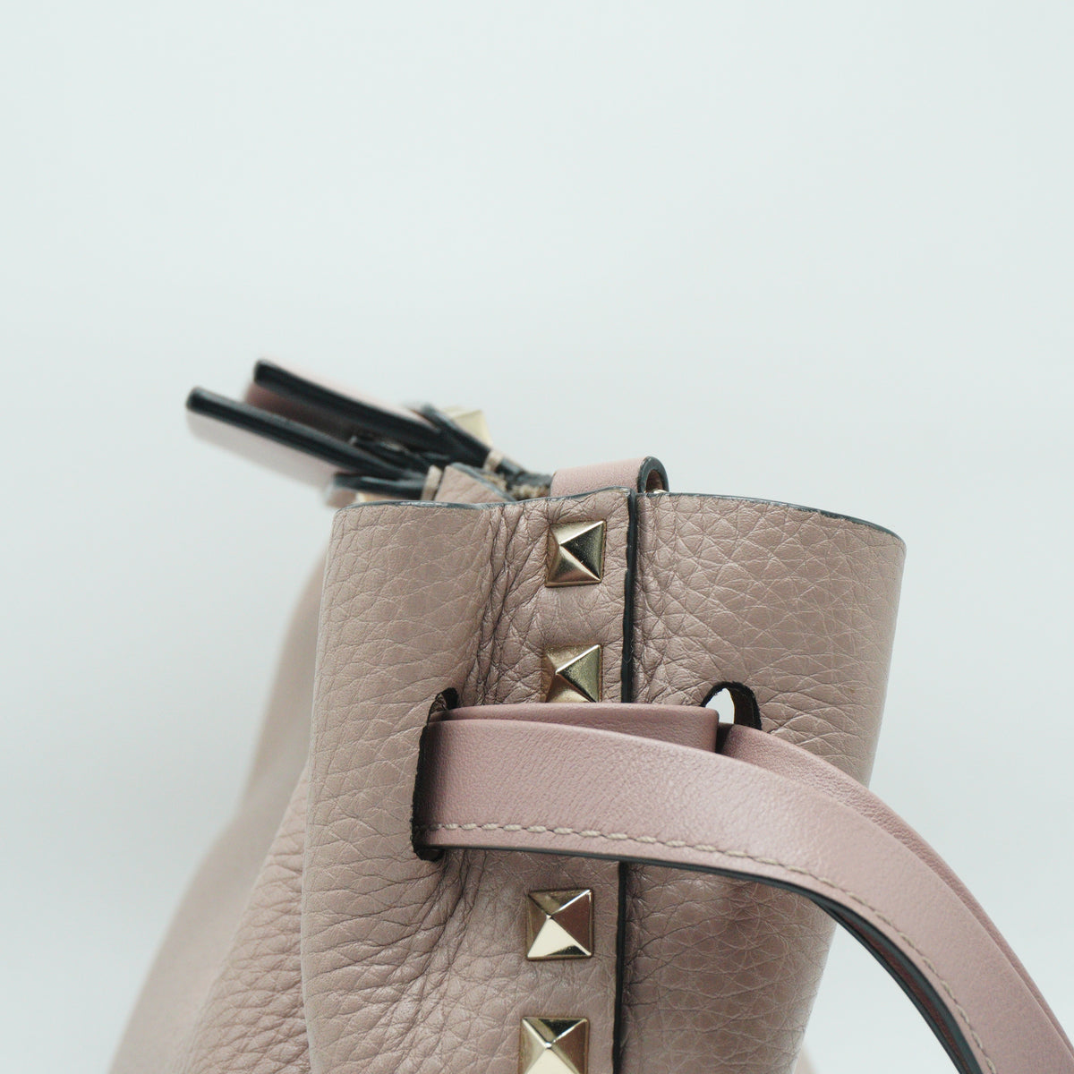 Valentino	Rockstud Double Flap Crossbody Bag Small Poudre GHW