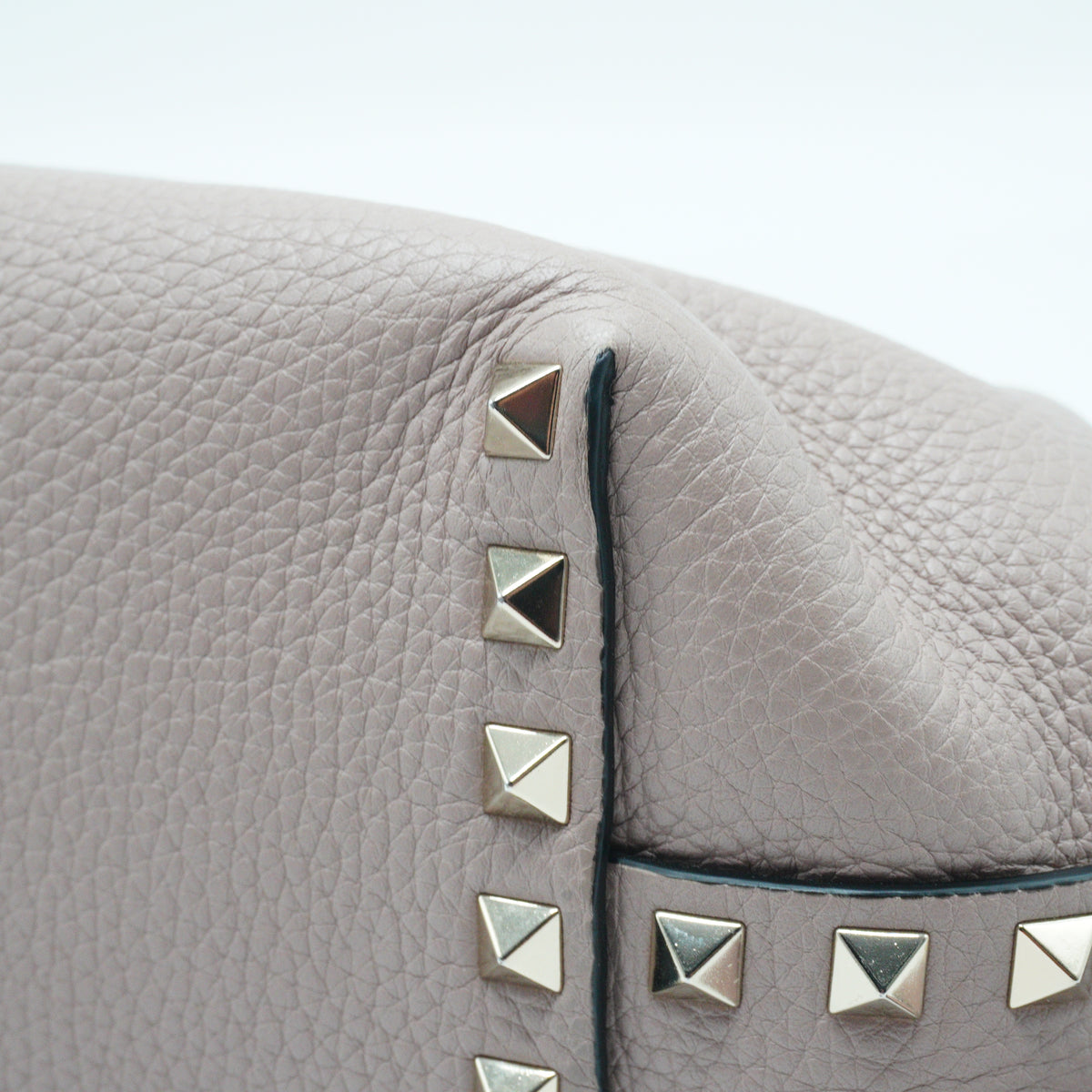 Valentino	Rockstud Double Flap Crossbody Bag Small Poudre GHW