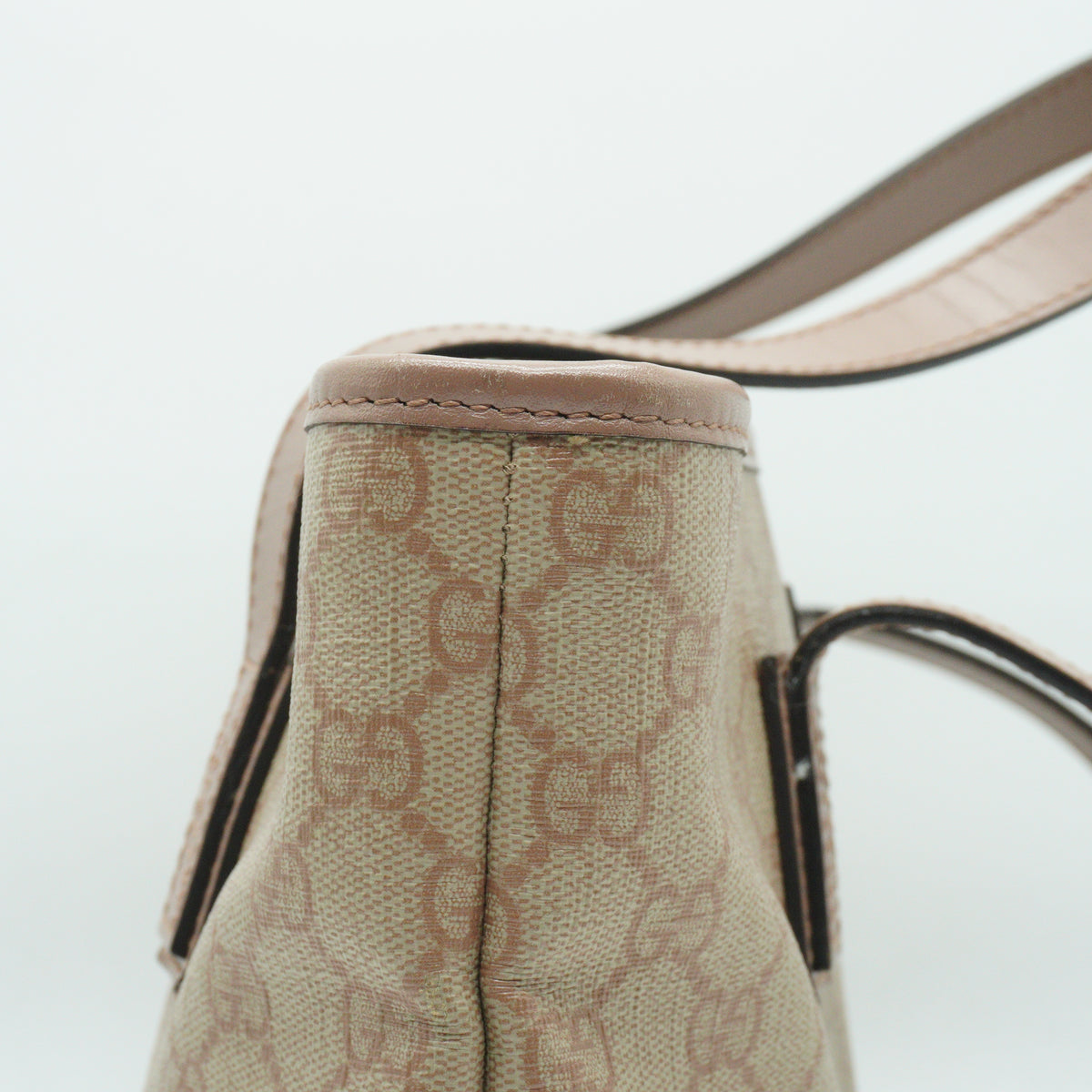 Gucci	GG Monogram Coated Canvas Small Beige/Pink Tote GHW
