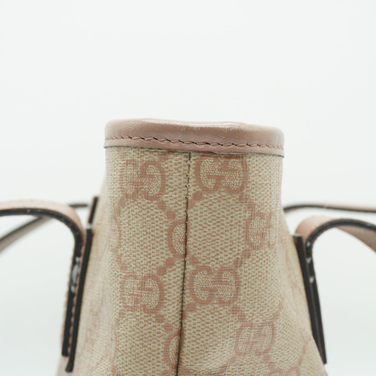Gucci	GG Monogram Coated Canvas Small Beige/Pink Tote GHW