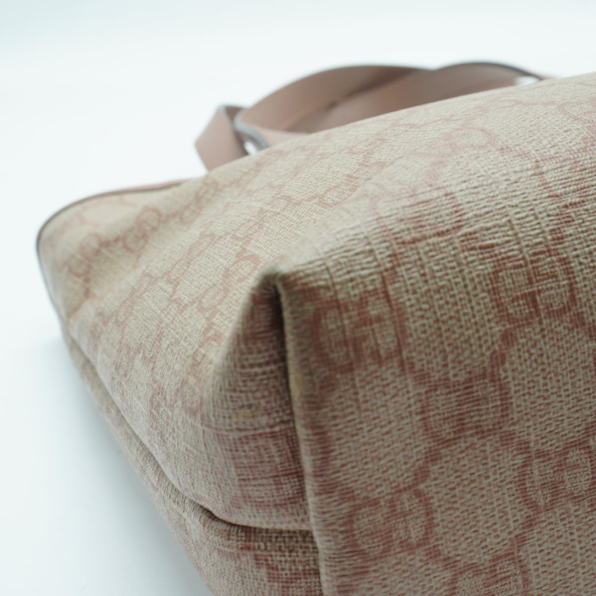 Gucci	GG Monogram Coated Canvas Small Beige/Pink Tote GHW