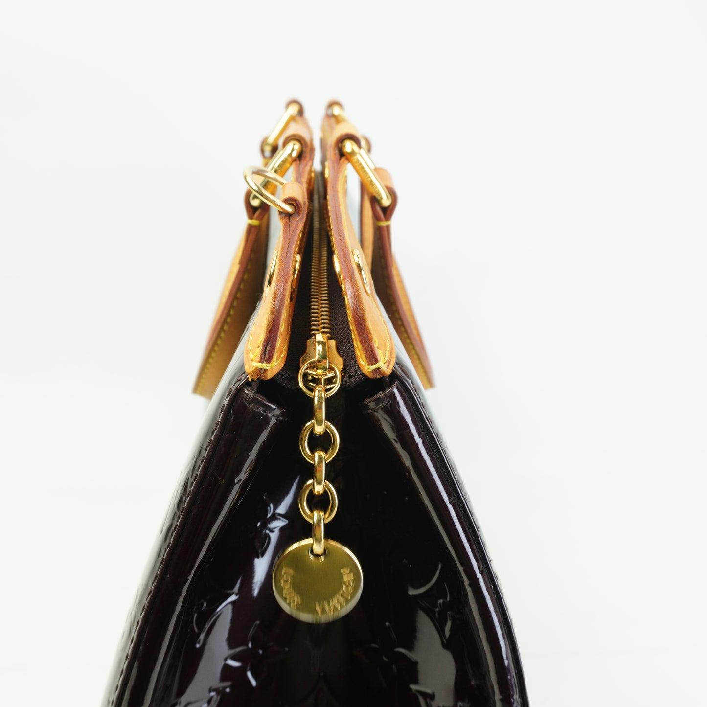 Louis Vuitton	Brea Monogram Vernis patent leather large GHW