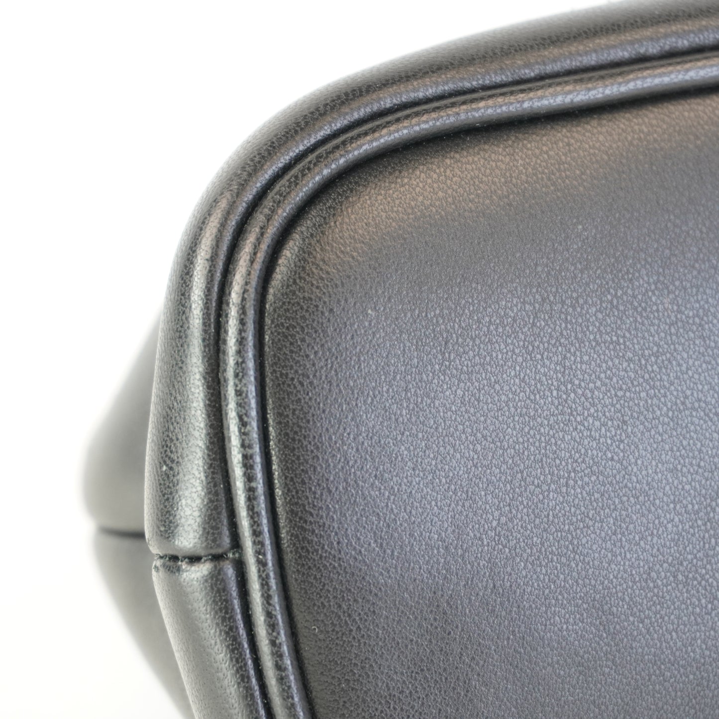 Jacquemus	Le Petit Clino Black Small Black GHW