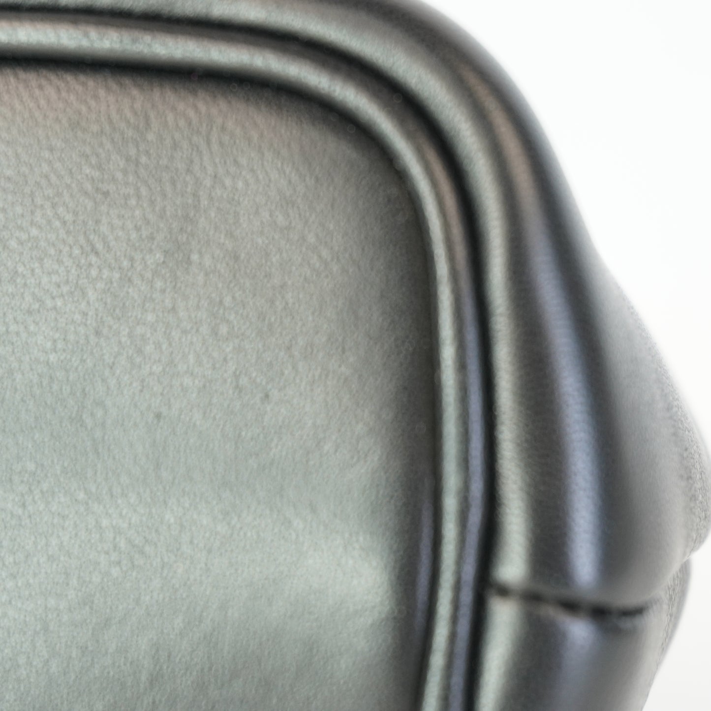 Jacquemus	Le Petit Clino Black Small Black GHW