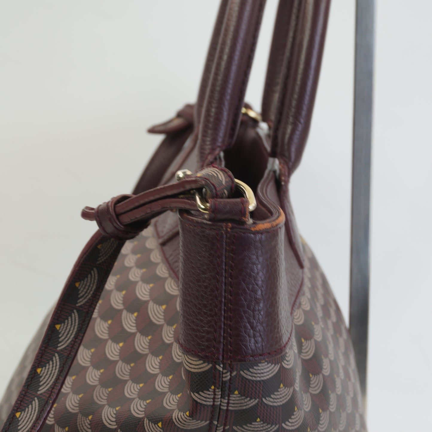 FLP	Carry-On SHW Small