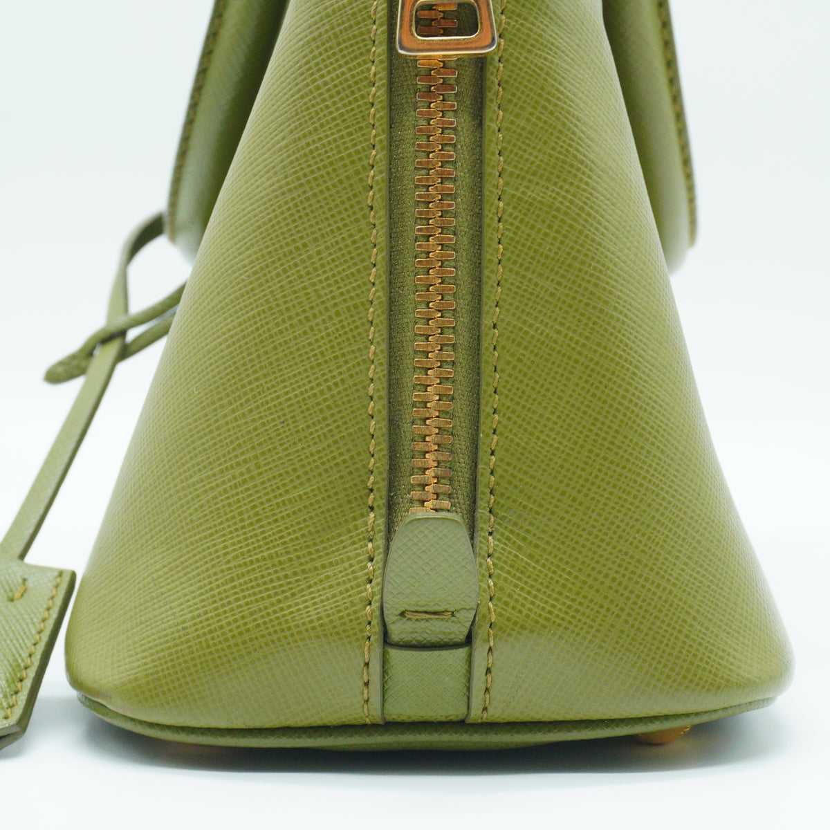 Prada	Promenade Bag Medium Saffiano Olive Green GHW