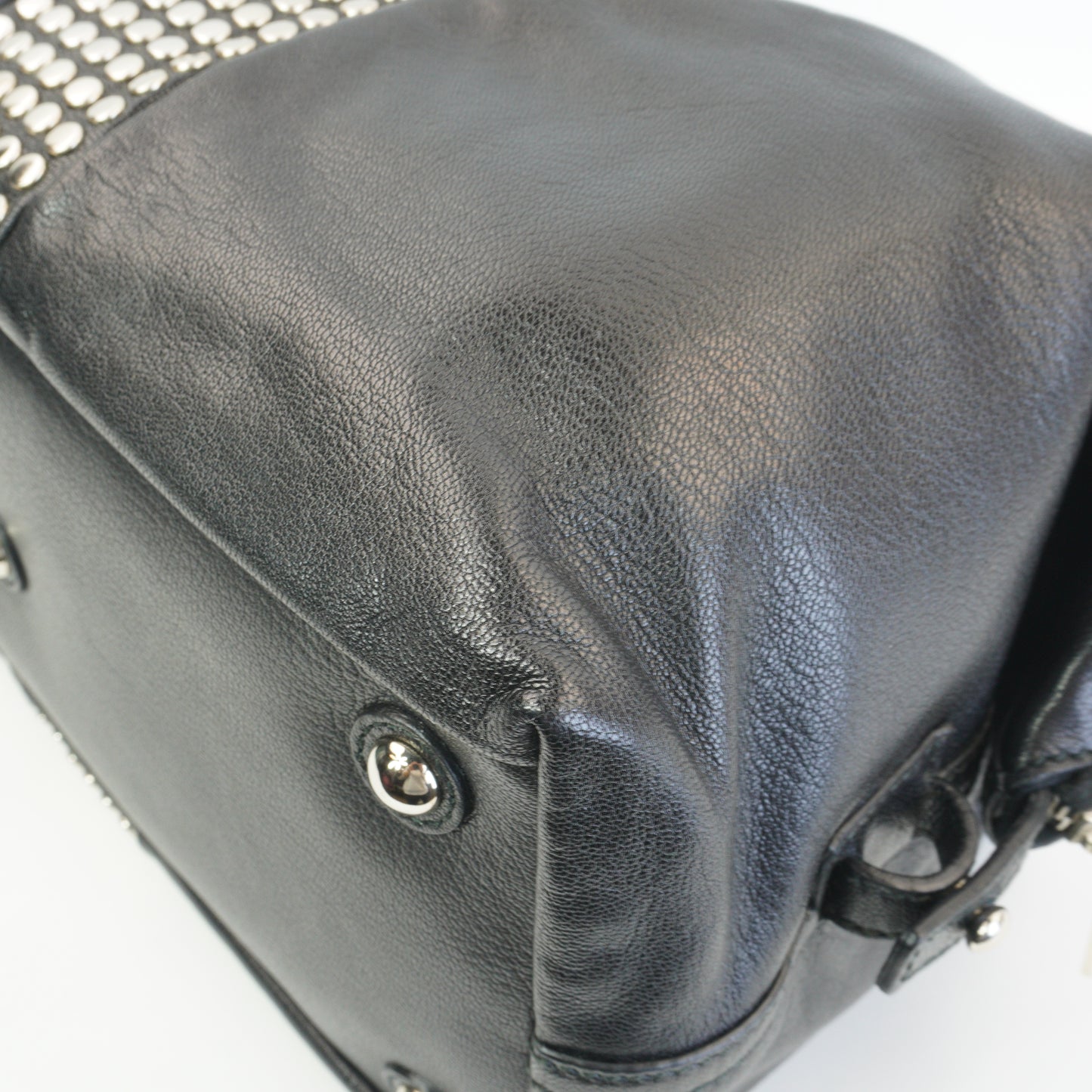 YSL	Easy Y Studded Bag SHW Medium