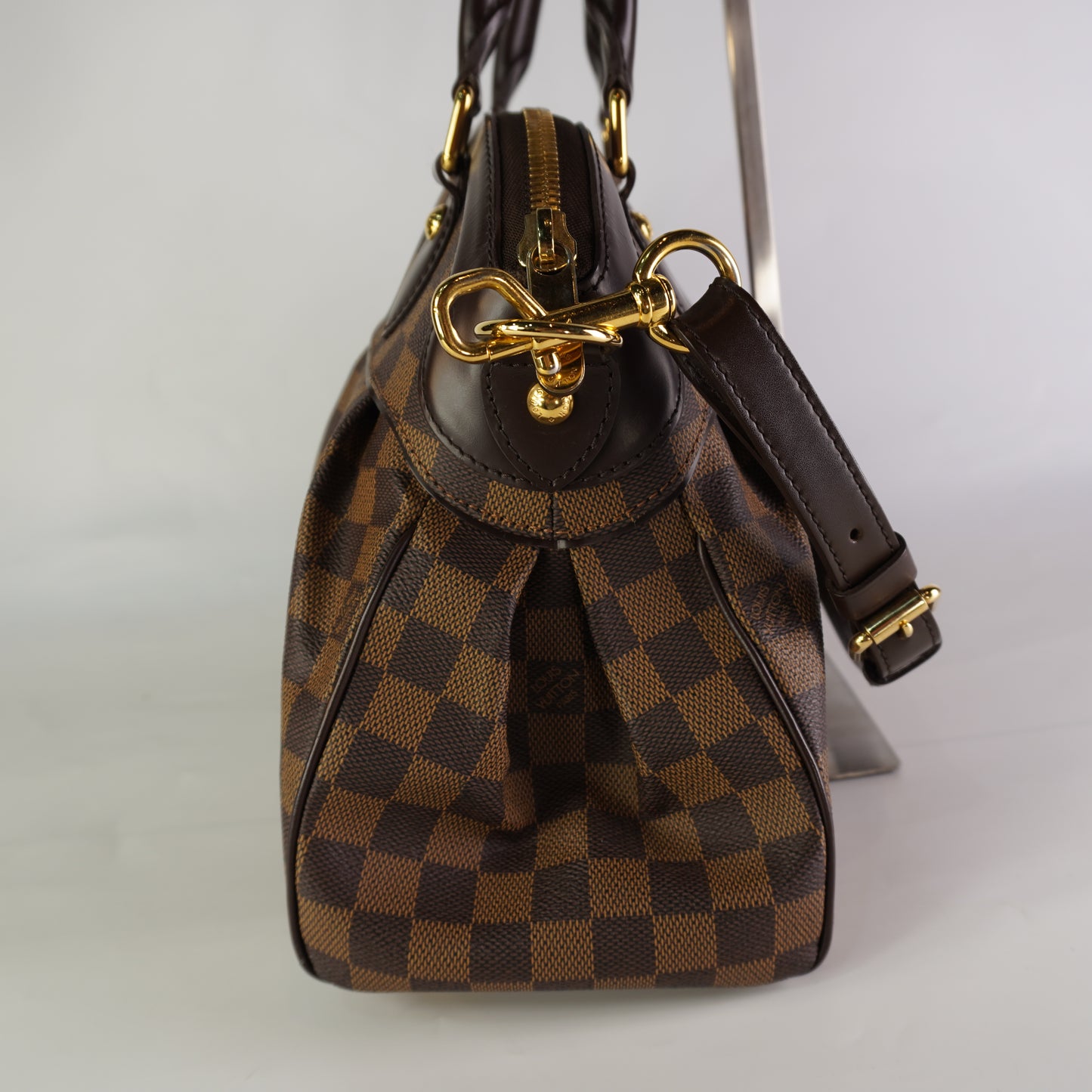 Louis Vuitton Trevi PM Damier Ebene