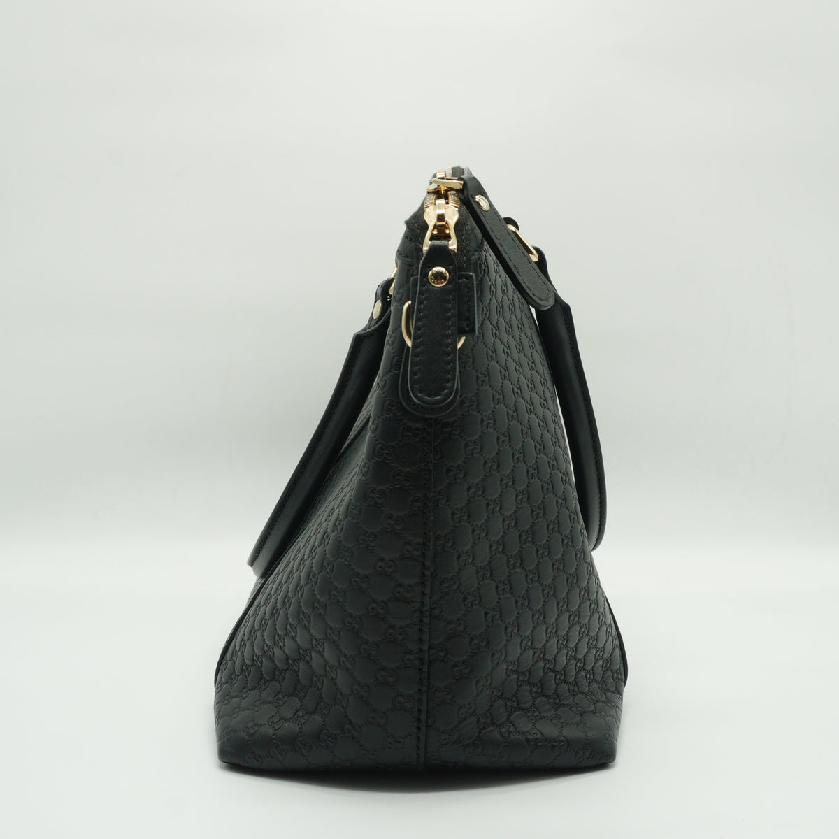 Gucci	Microguccissima Medium Dome Satchel Black Medium GHW