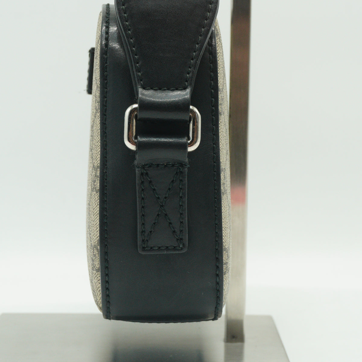 Gucci Messenger Bag Small GG Canvas SHW