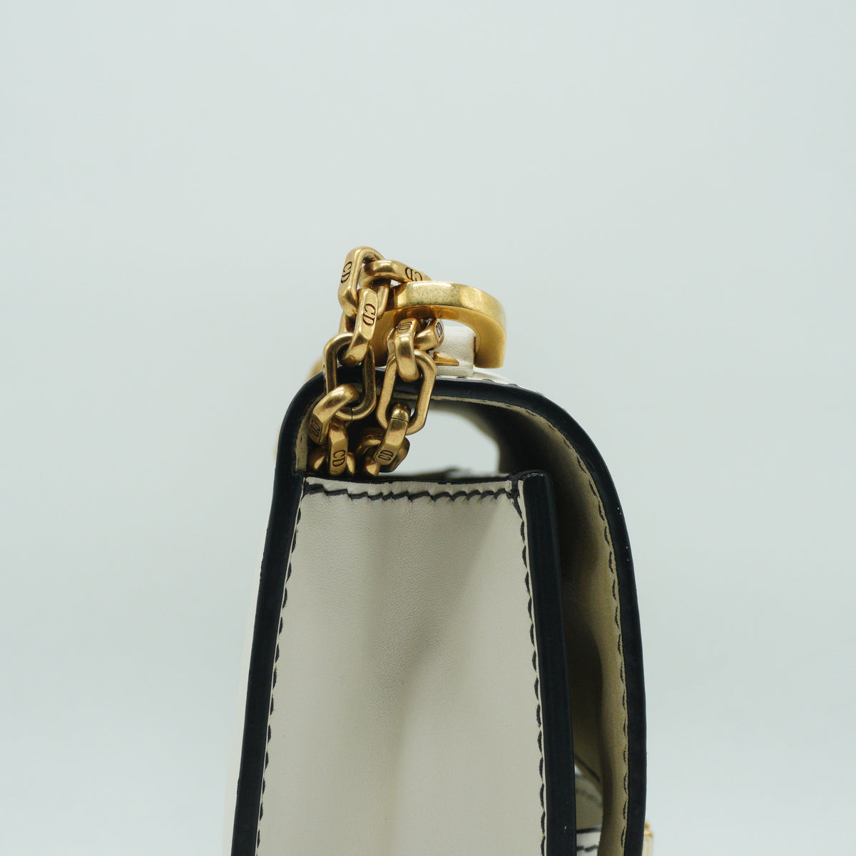 Dior	J'Adior Chain Flap Bag Small White GHW