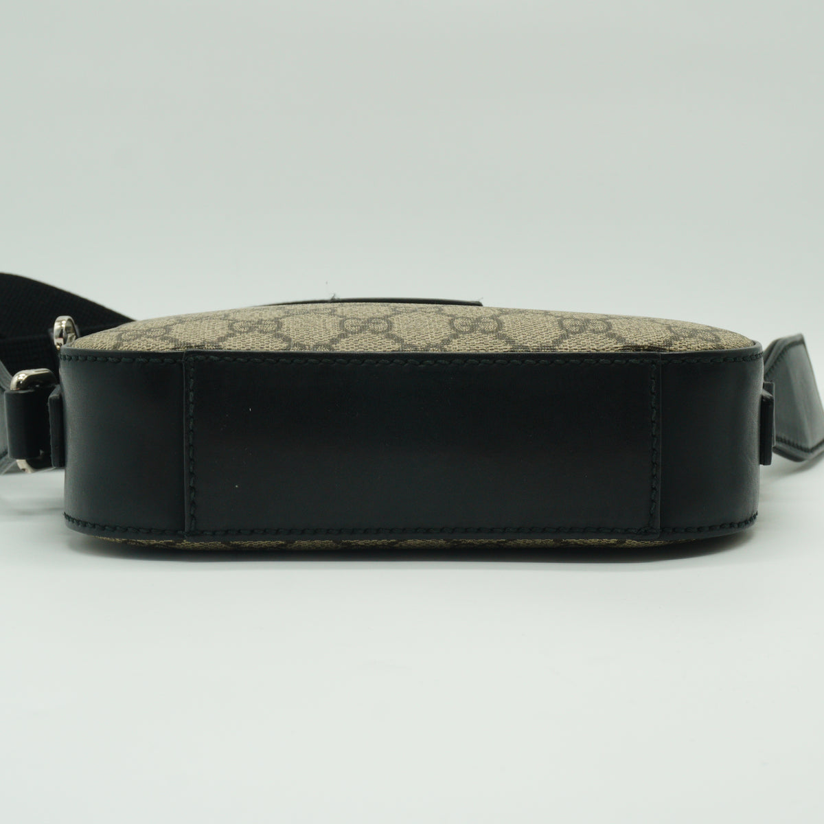 Gucci Messenger Bag Small GG Canvas SHW