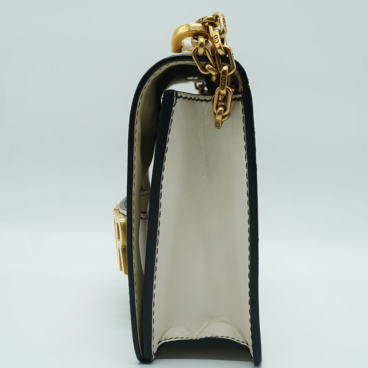 Dior	J'Adior Chain Flap Bag Small White GHW