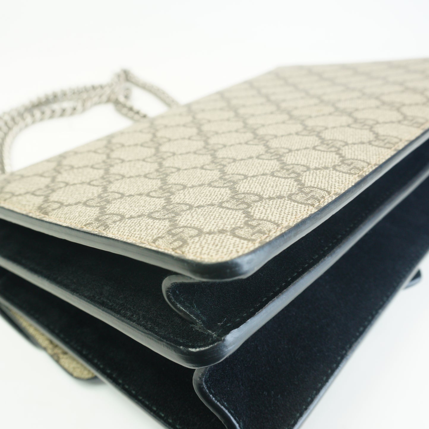 Gucci Dionysus  GG Supreme/Black Trims Medium SHW