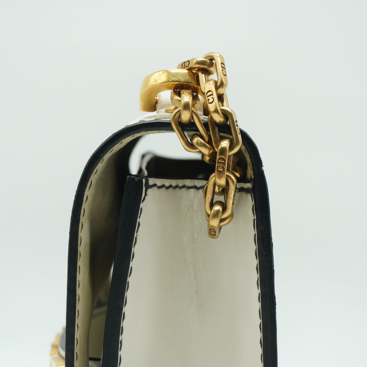 Dior	J'Adior Chain Flap Bag Small White GHW