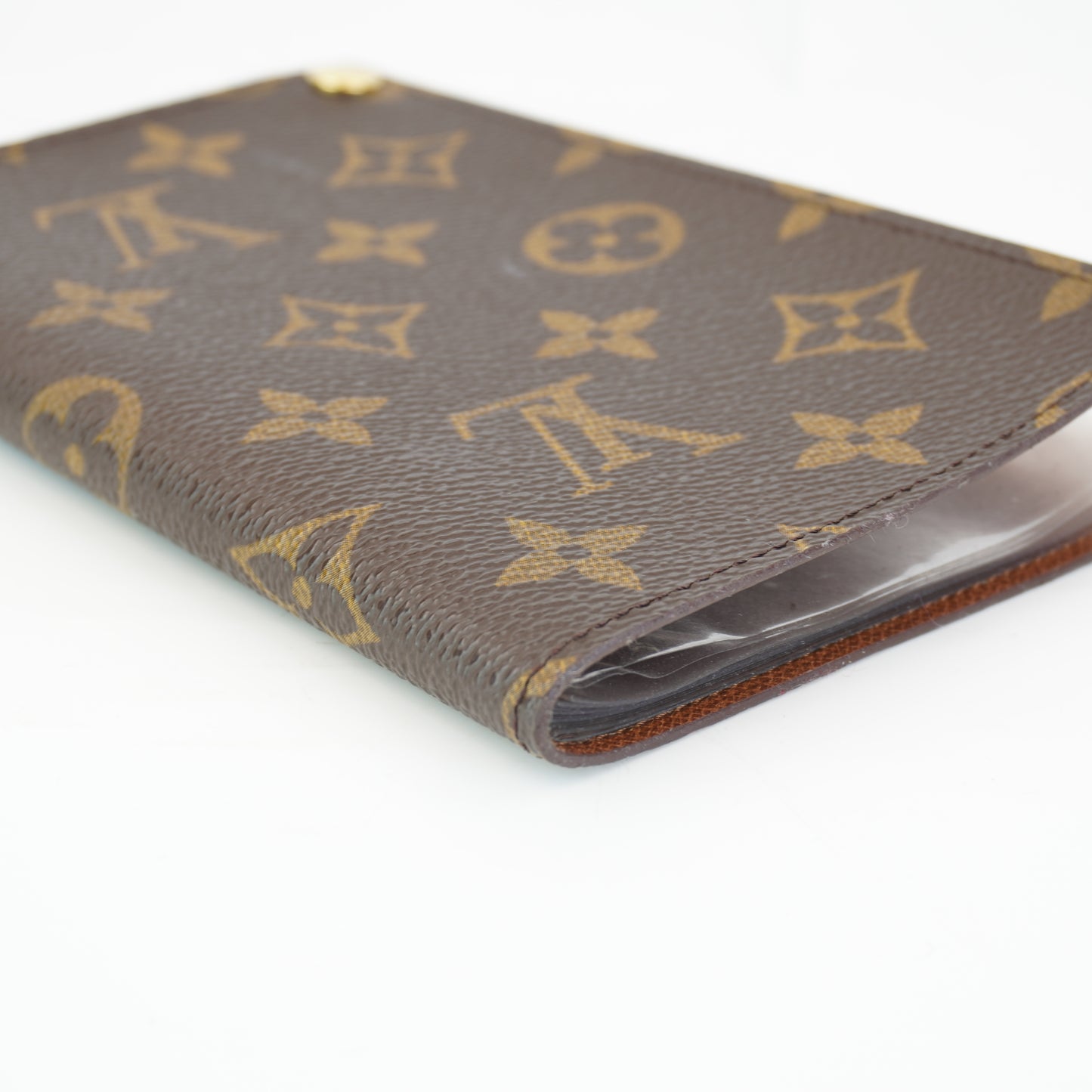 Louis Vuitton	Mono Photo ID