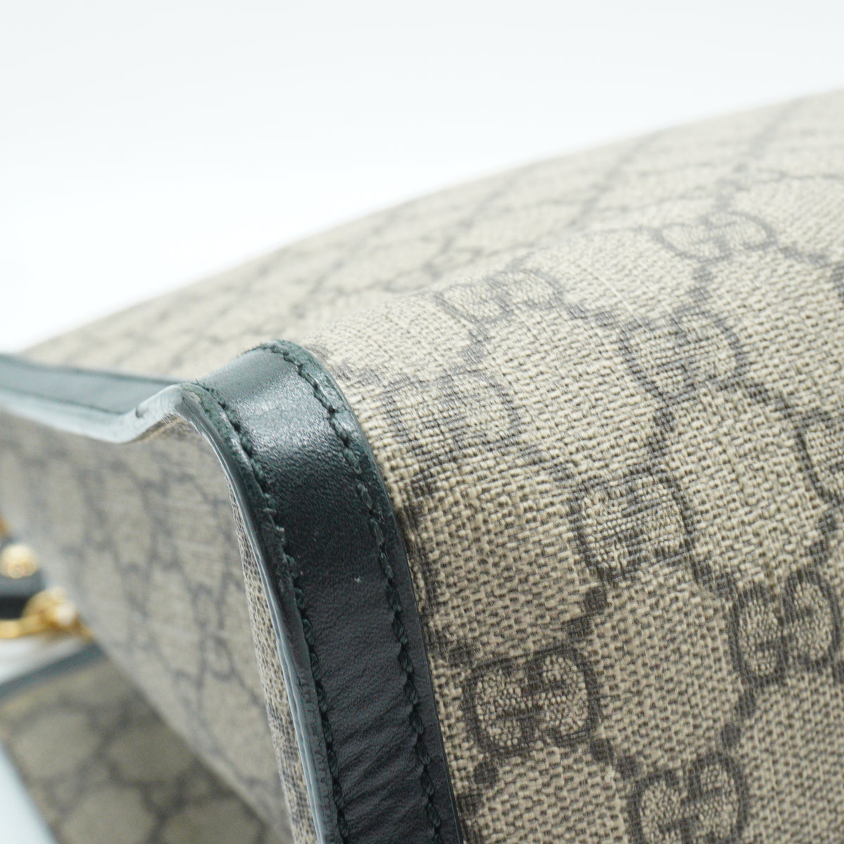 Gucci	Padlock Medium Black Trims Tote GHW