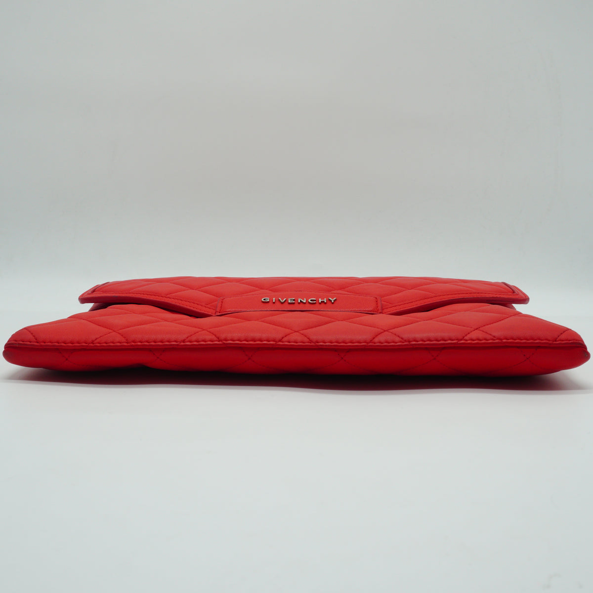 Givenchy	Antigona Clutch Bag SHW Medium
