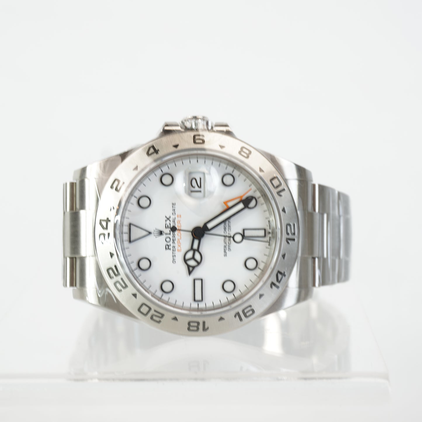 EXPLORER II WHITE DIAL STAINLESS STEEL OYSTER BRACELET S/N: 3D5648D7 #226570 CARD CERTIFICATE BOX