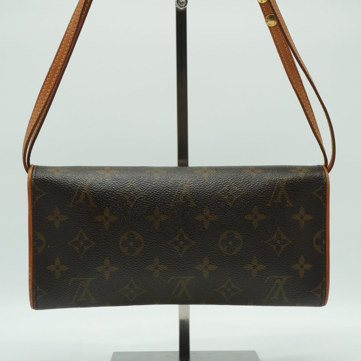 Louis Vuitton Monogram Pochette Twin GM GHW