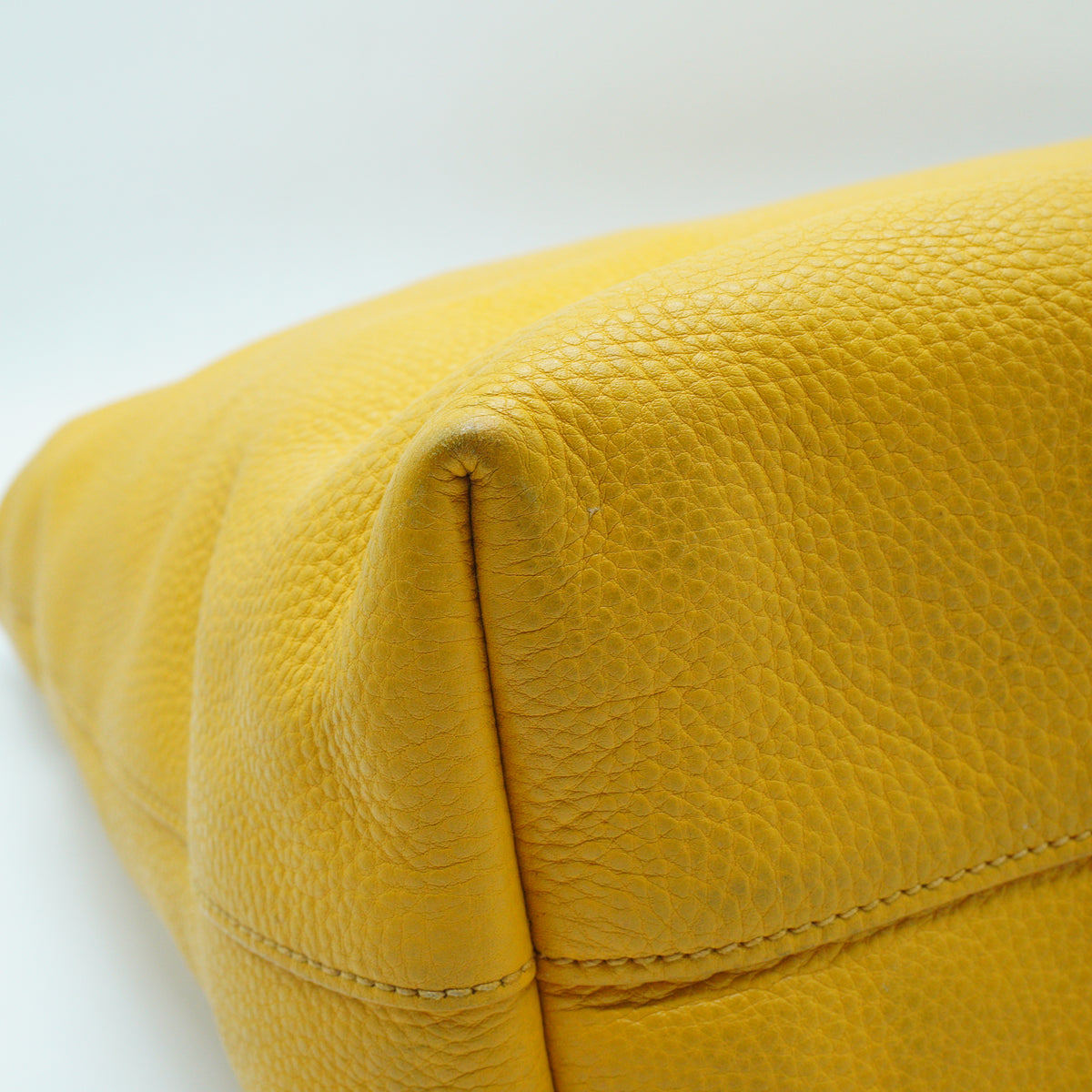 Prada	Vitello Daino Shopping Tote Yellow Large FHW