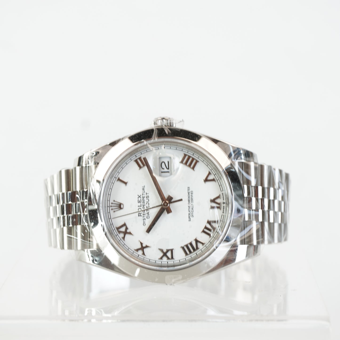 DATEJUST 41MM WHITE ROMAN SMOOTH BEZEL ALL STEEL JUBILEE WITH REHAUT S/N: R40169138 #126300 CARD CERTIFICATE, BOX