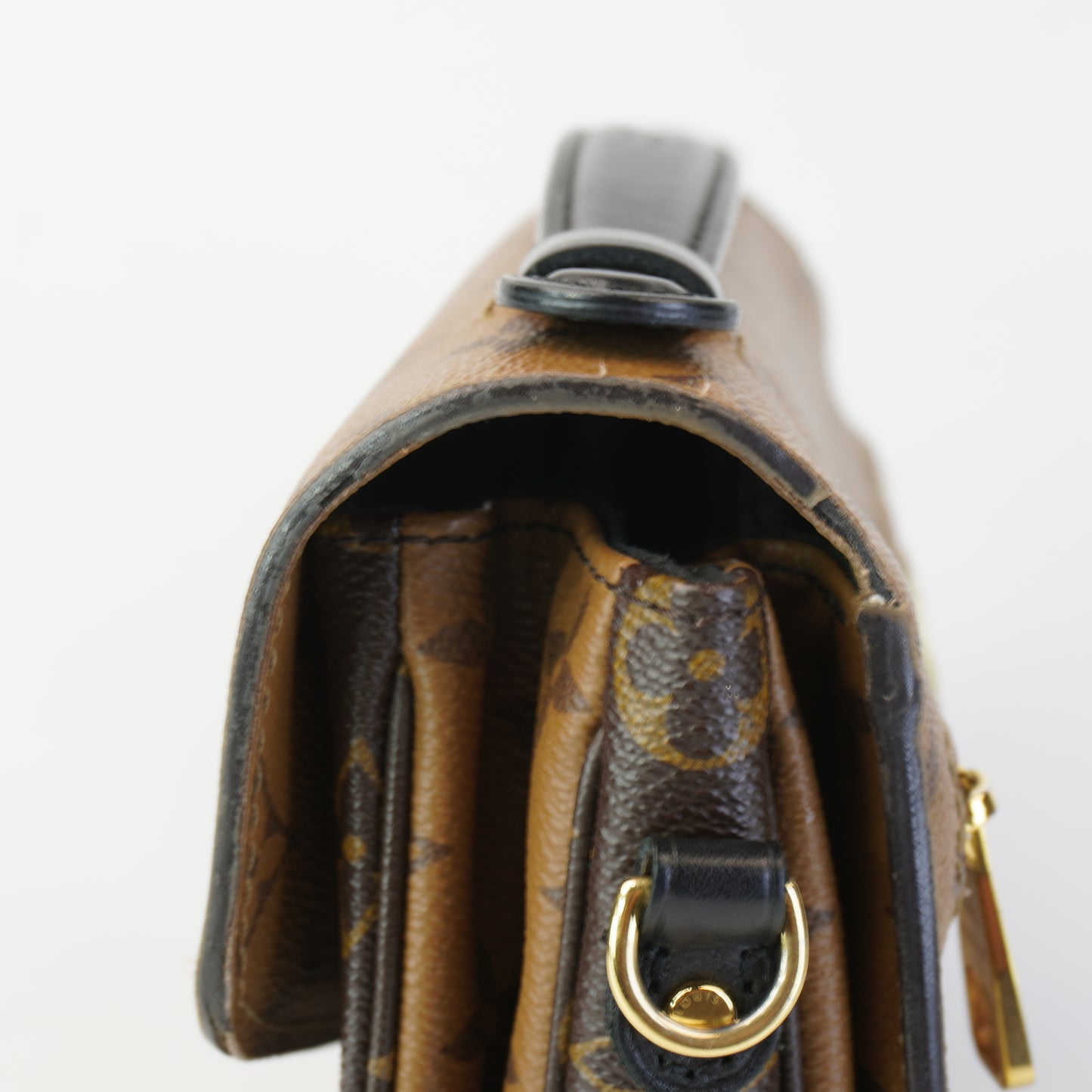 Louis Vuitton	Pochette Metis Reverse Mono Canvas