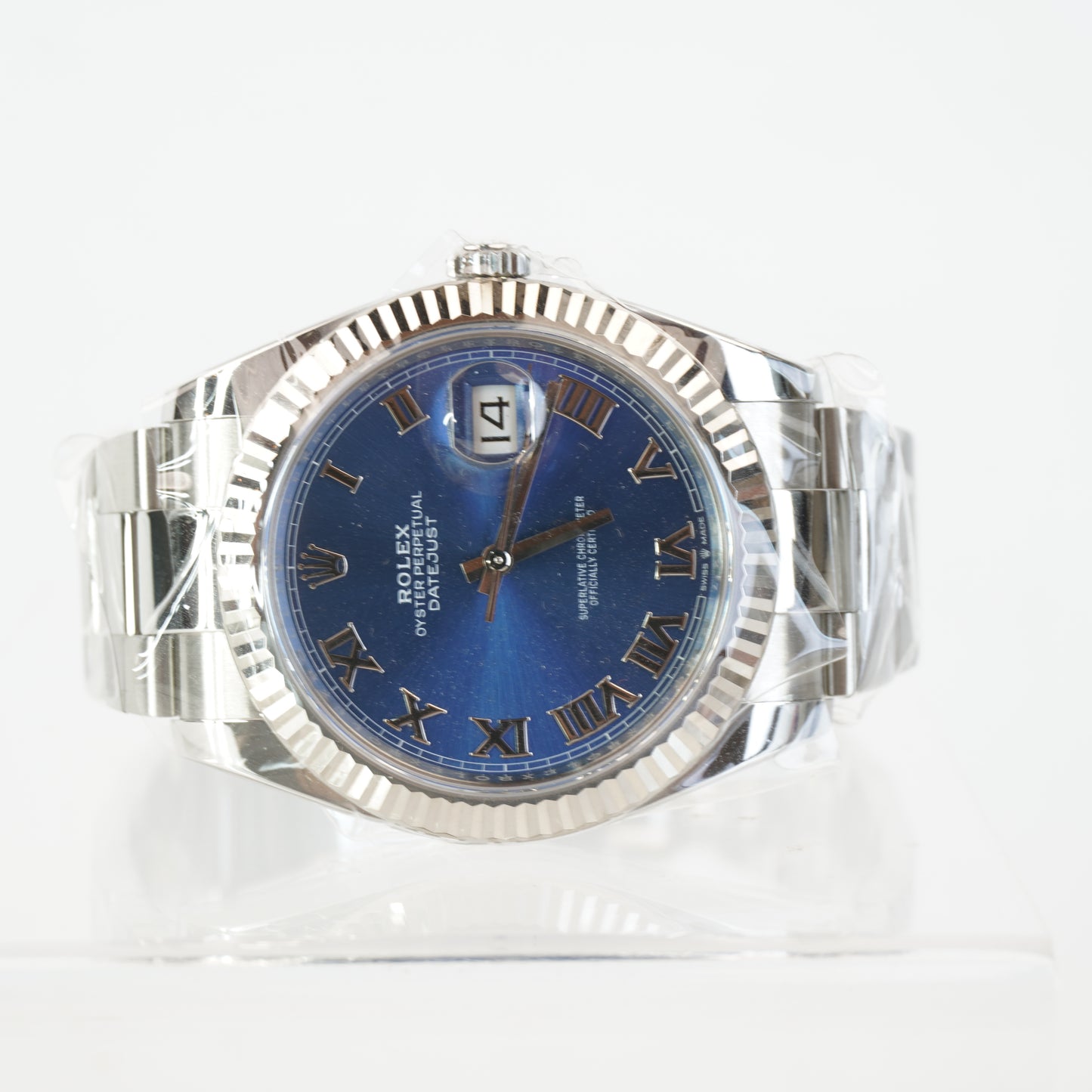 DATEJUST 41MM BLUE ROMAN FLUTED BEZEL STAINLESS STEEL OYSTER BRACELET WITH REHAUT S/N: 3YX62722 #126334 CARD CERTIFICATE, BOX