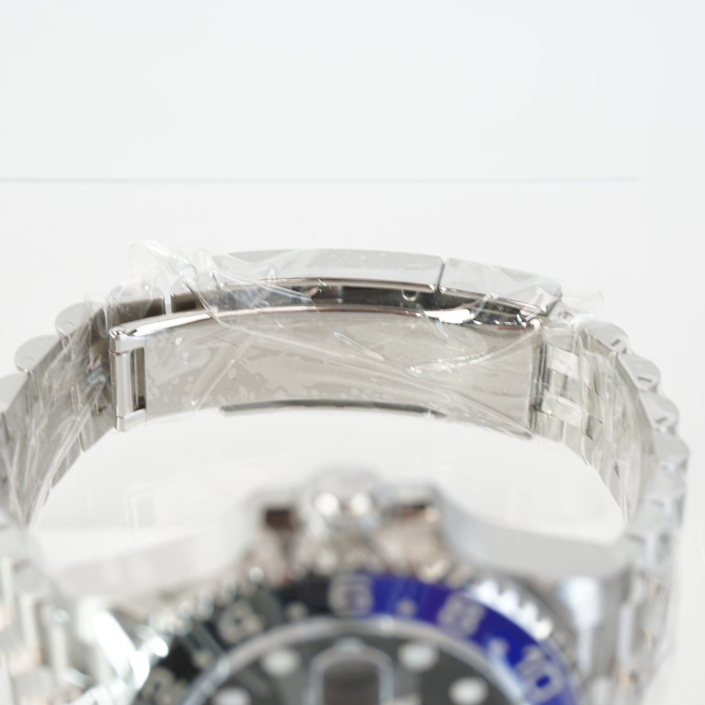 GMT MASTER II "BATGIRL" ALL STEEL JUBILEE BRACELET S/N: 733884E5 #126710BLNR MANUAL, CERTIFICATE, GREEN TAG, BOX