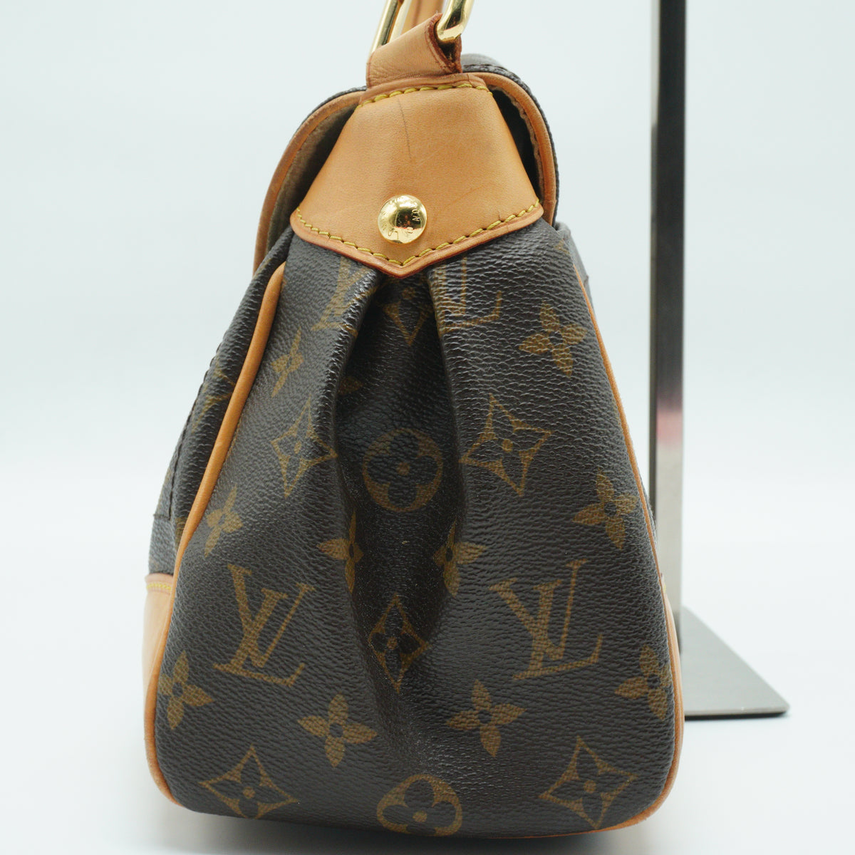 Louis Vuitton	Beverly MM Mono GHW