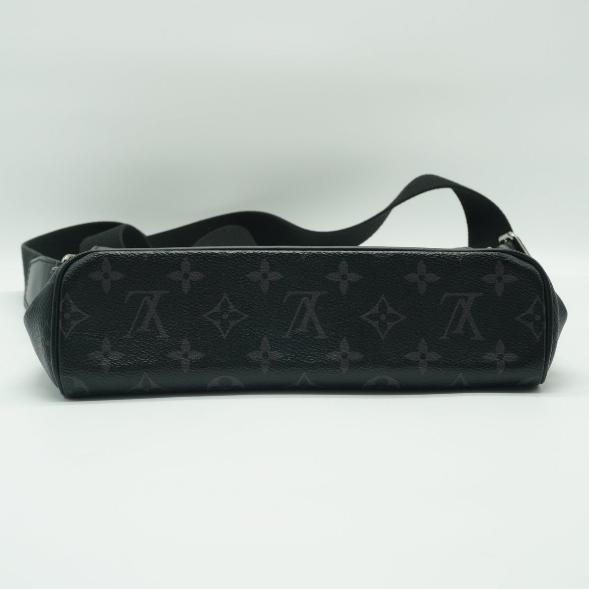 Louis Vuitton District PM Messenger Bag SHW