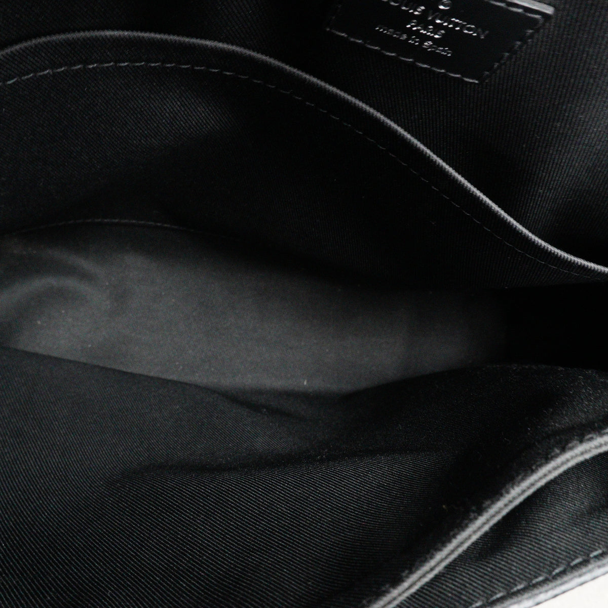Louis Vuitton District PM Messenger Bag SHW